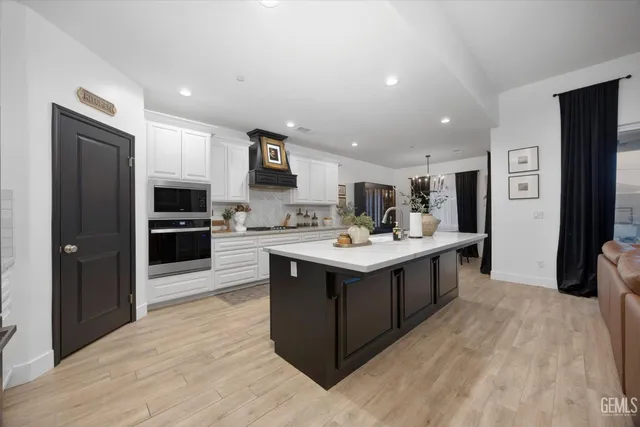 $675,000 | Undisclosed Address, Shafter, CA 93263