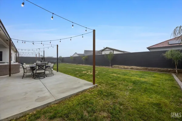 $660,000 | Undisclosed Address, Shafter, CA 93263