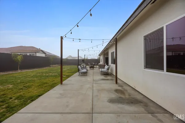 $660,000 | Undisclosed Address, Shafter, CA 93263