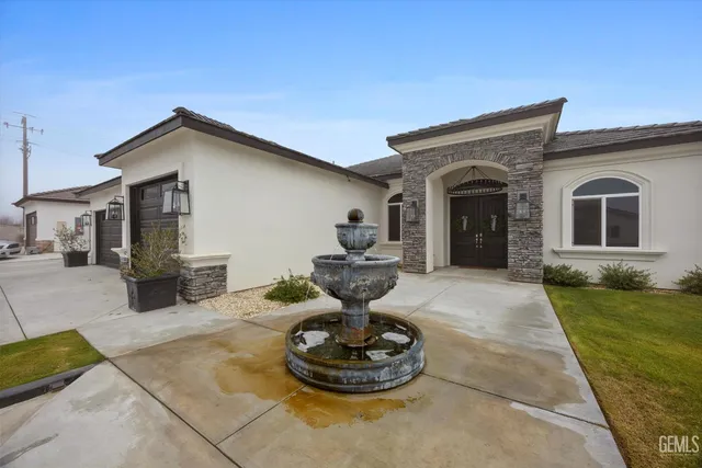 $675,000 | Undisclosed Address, Shafter, CA 93263