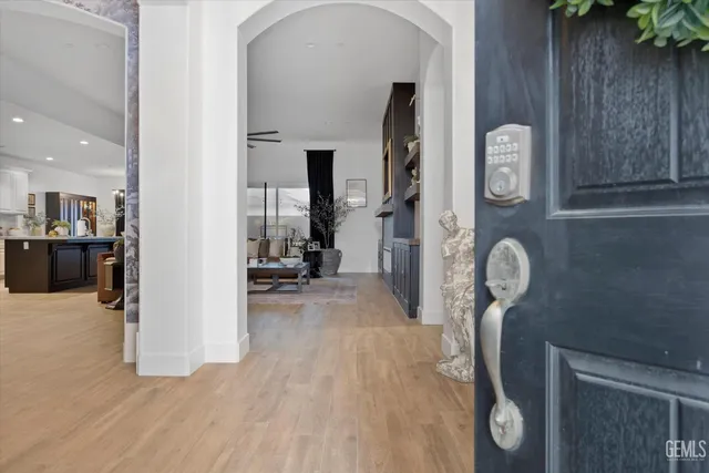 $675,000 | Undisclosed Address, Shafter, CA 93263