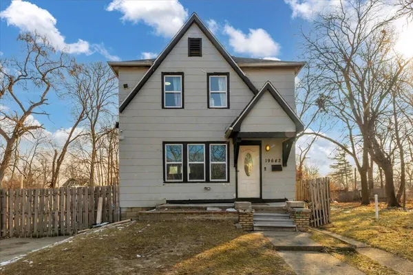 $79,900 | 19642 Irvington Street, Highland Park, MI 48203