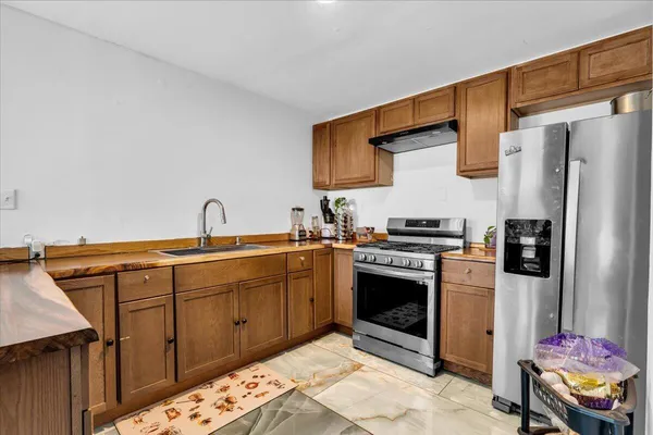 $79,900 | 19642 Irvington Street, Highland Park, MI 48203