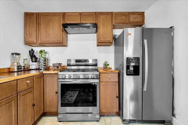 $79,900 | 19642 Irvington Street, Highland Park, MI 48203