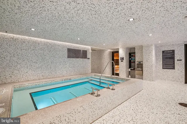 $2,100,000 | 601 Wharf Street Southwest, Unit 504, Washington, DC 20024