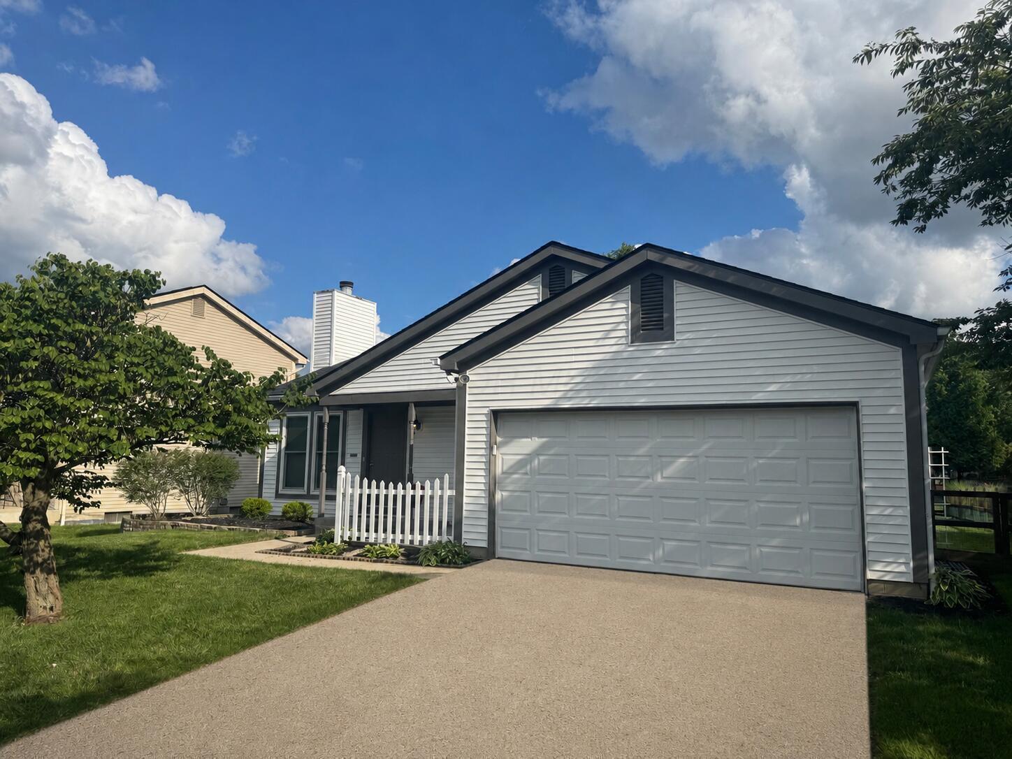 3653 Mountshannon Road Columbus, OH 43221 - Photo 3 of 5 3