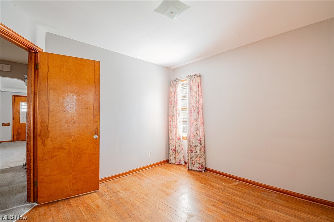 11000 McCracken Road Cleveland, OH 44125 - Photo 20 of 32