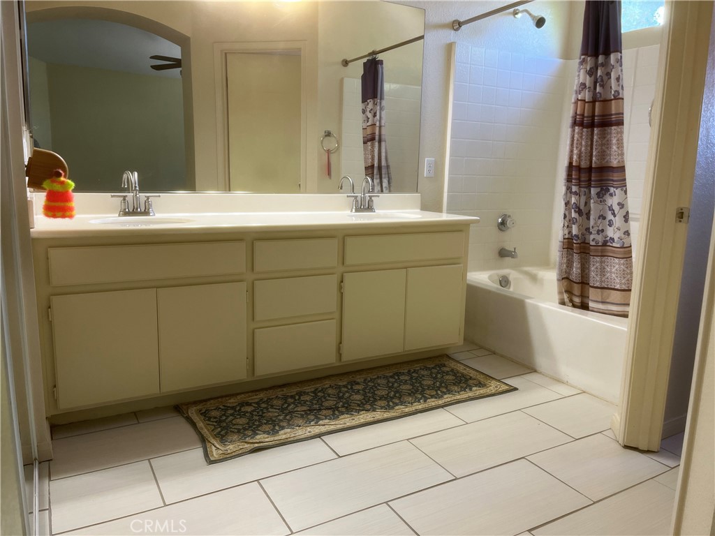 43282 Corte Argento Temecula, CA 92592 - Photo 6 of 7