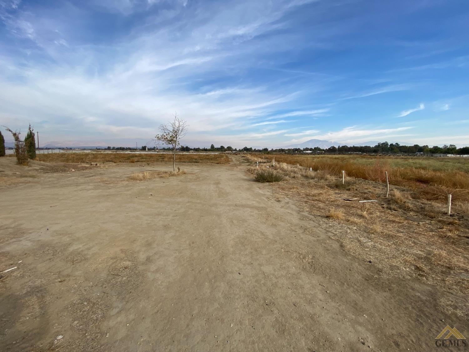 Undisclosed Address Bakersfield, CA 93307 - Photo 35 of 36 a view of an ocean and beach