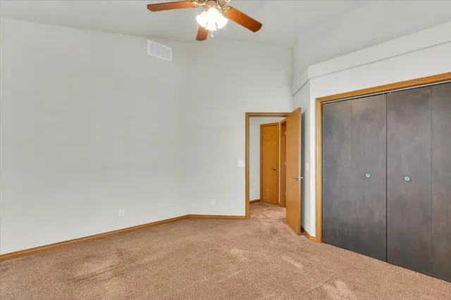 an empty room with a empty space