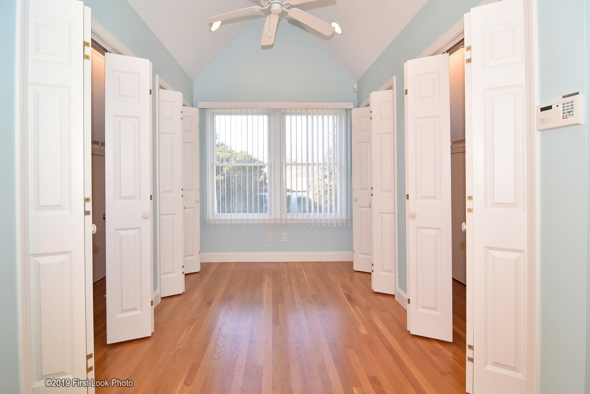 6 Spindrift Road Narragansett, RI 02882 - Photo 18 of 40