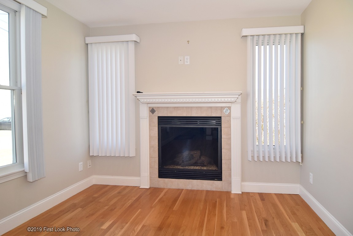 6 Spindrift Road Narragansett, RI 02882 - Photo 10 of 40