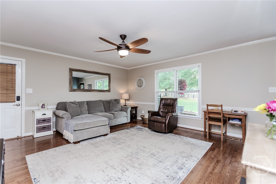 6441 Hog Mountain Road Statham, GA 30666 - Photo 3 of 57