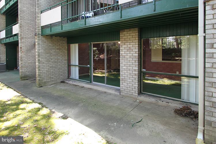 9282 Adelphi Road, Unit 102 Hyattsville, MD 20783 - Photo 15 of 29 a front view of a house