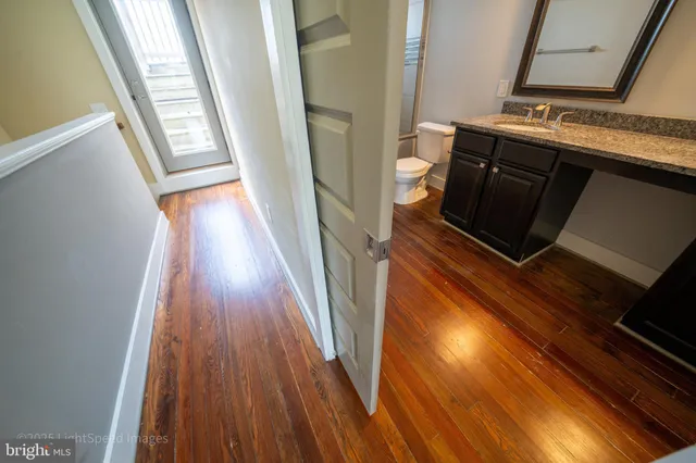 a view of an entryway