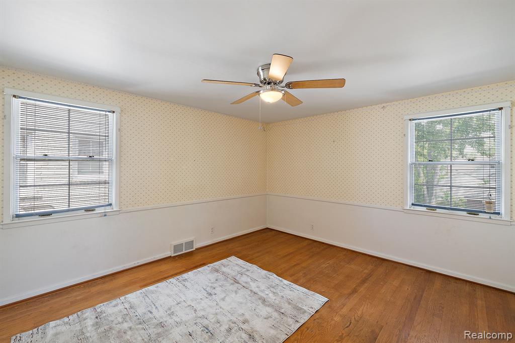 1730 Littlestone Road Grosse Pointe Woods, MI 48236 - Photo 28 of 45