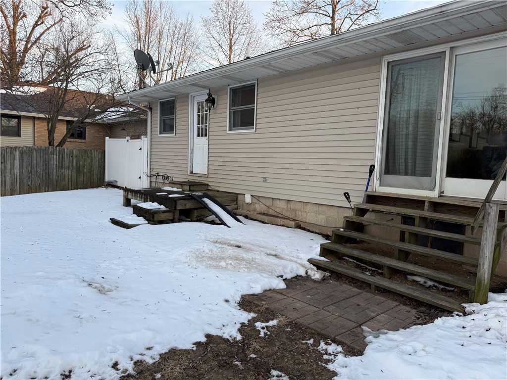 8 Briar Hill Road Paris, IL 61944 - Photo 6 of 37