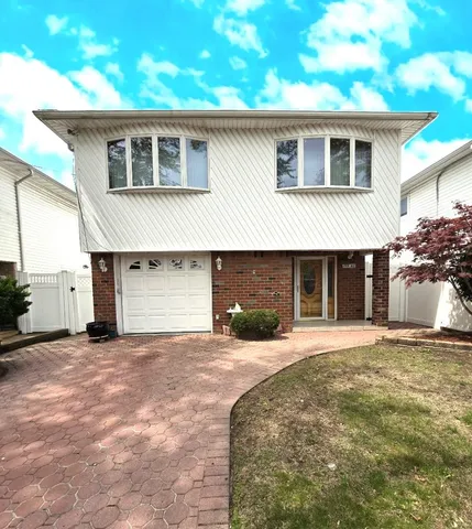 $999,000 | 159-42 81st Street | Rockwood Park