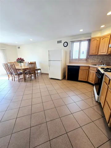 $999,000 | 159-42 81st Street | Rockwood Park