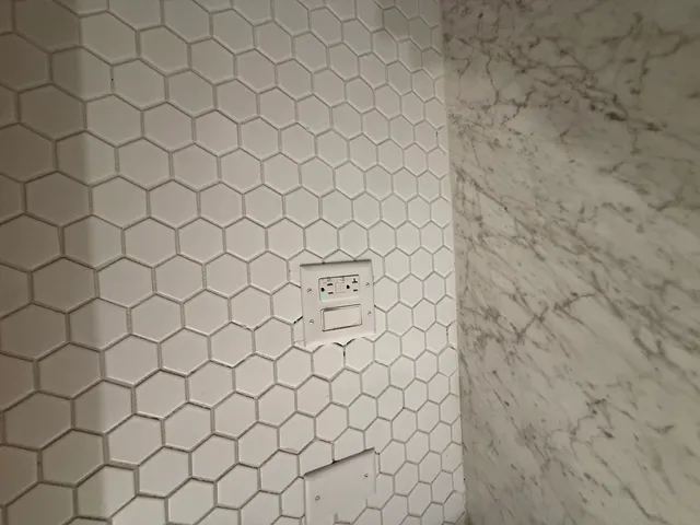 $2,395 | 746 North Schuyler Avenue, Kankakee, IL 60901