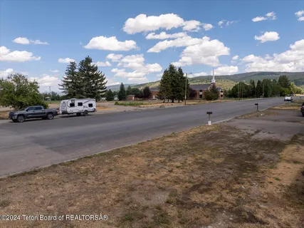 $200,000 | 20 East Center Street, Victor, ID 83455