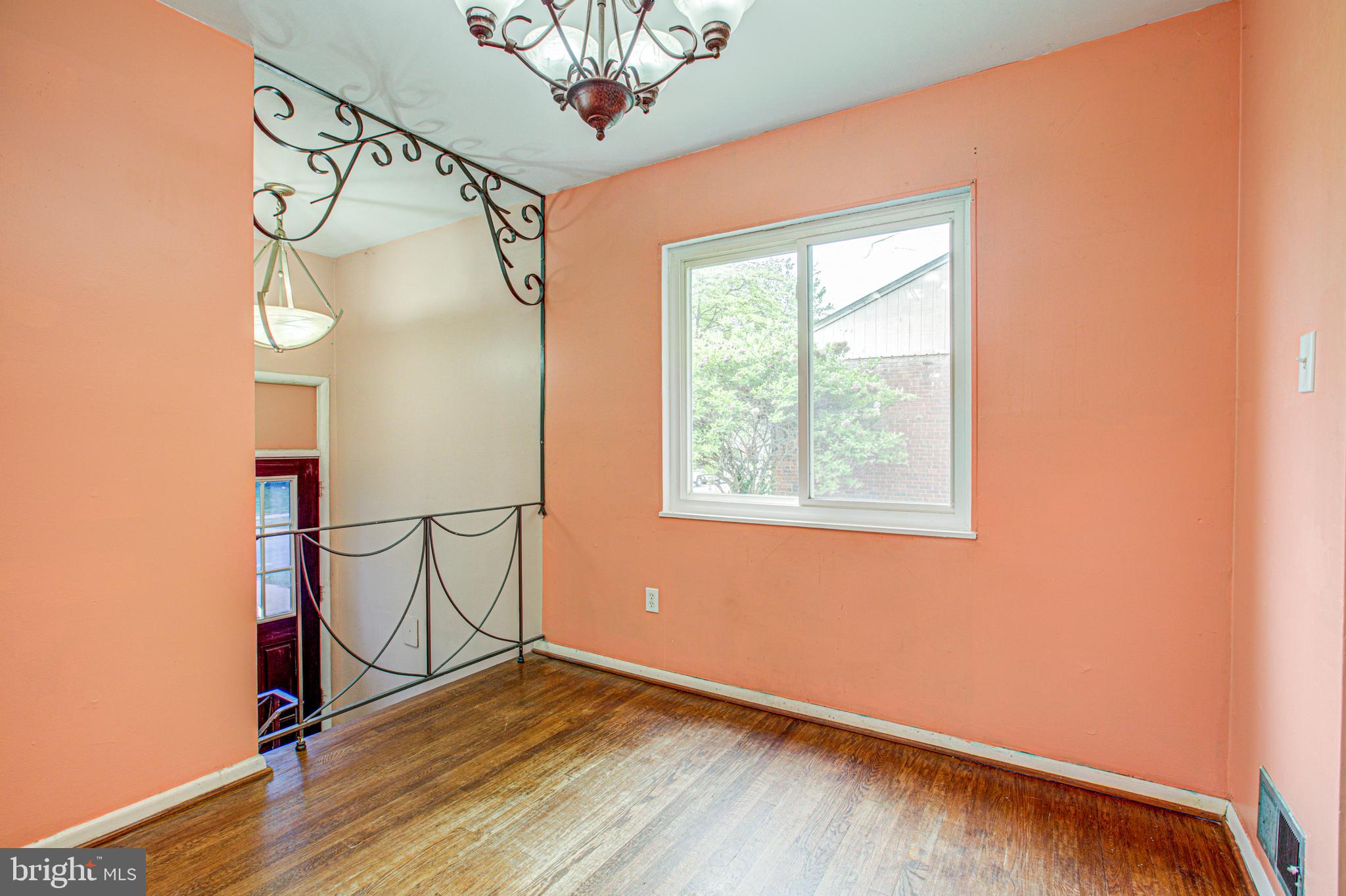 3924 Wendy Lane Silver Spring, MD 20906 - Photo 9 of 48 Dining Room