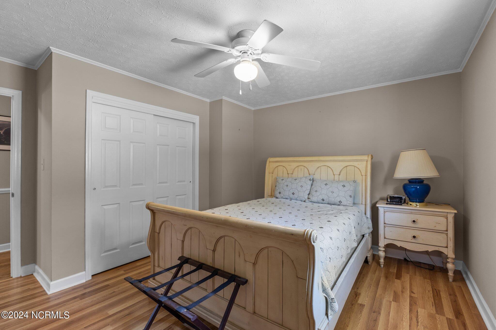 139 Ruth Lane Beaufort, NC 28516 - Photo 11 of 41 10-web-or-mls-1S3A7366