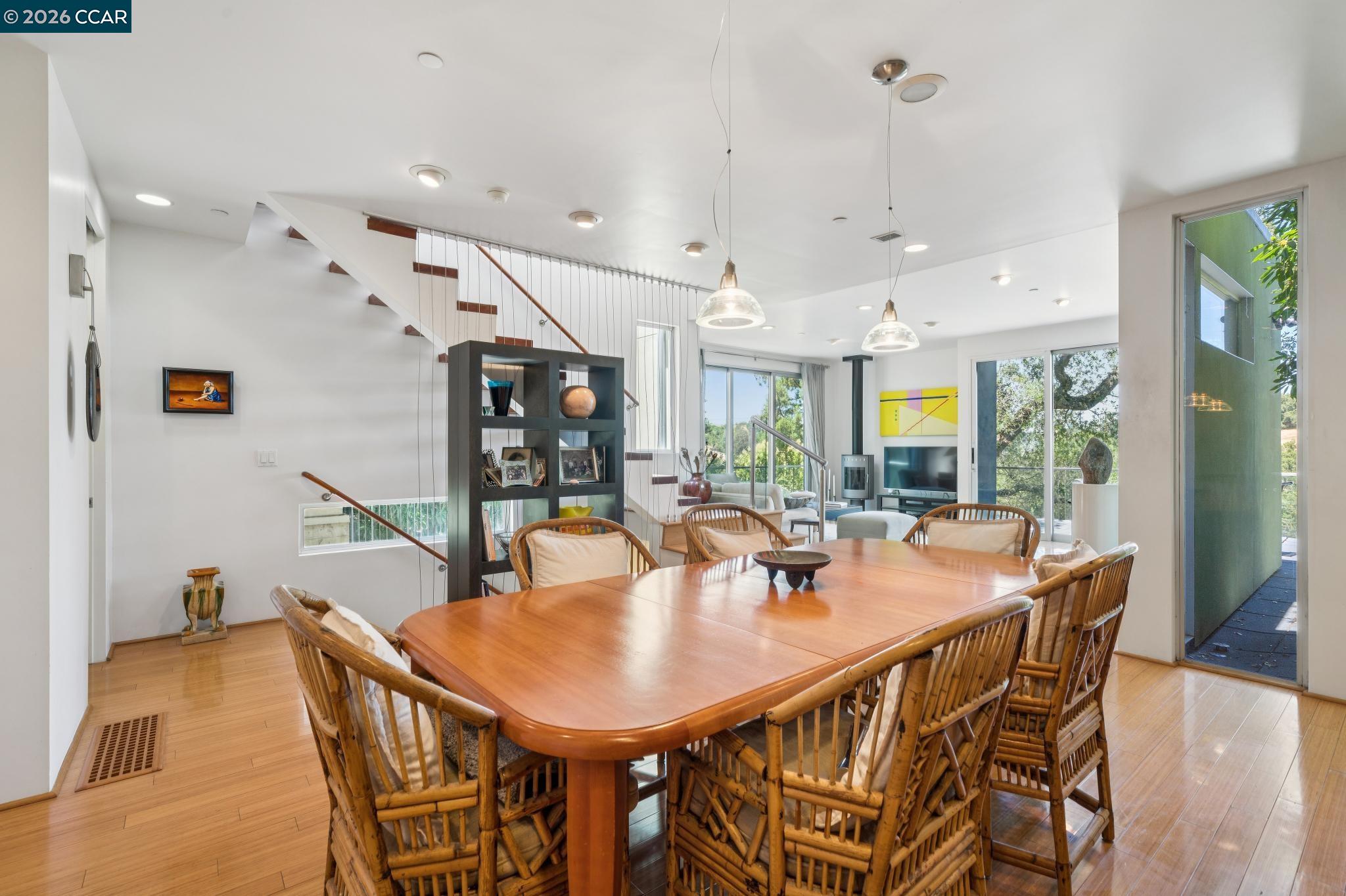 34 Underhill Road Orinda, CA 94563 - Photo 11 of 39