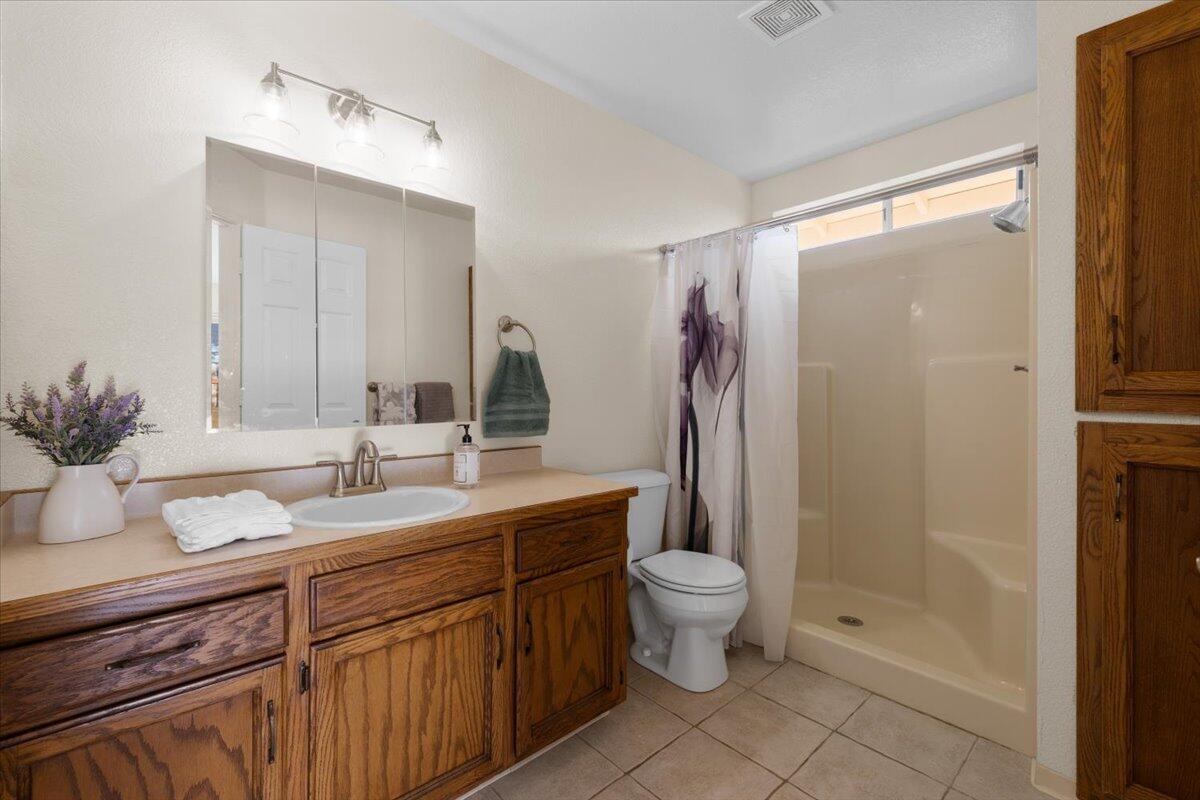 1689 Leonard Road Grants Pass, OR 97527 - Photo 20 of 23 20