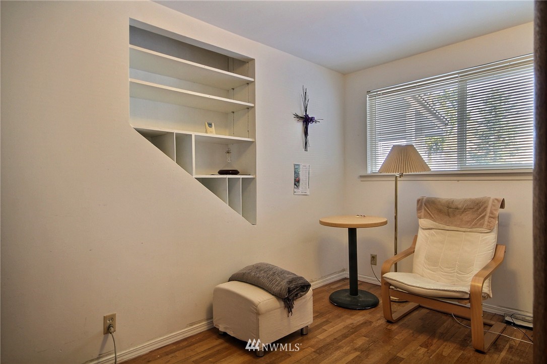 10821 Southeast 181st Street Renton, WA 98055 - Photo 16 of 23