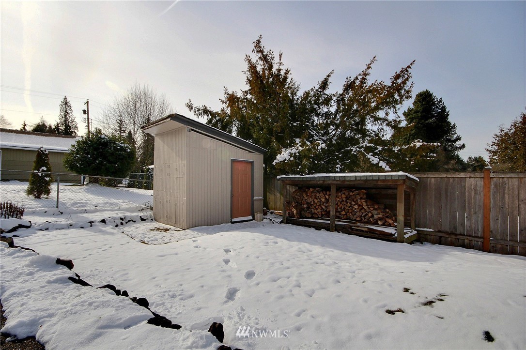 10821 Southeast 181st Street Renton, WA 98055 - Photo 22 of 23