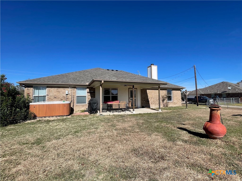 170 County Road 4709 Kempner, TX 76539 - Photo 21 of 24 Covered Back porch
Texas Real Estate Sales, Leah Caruthers