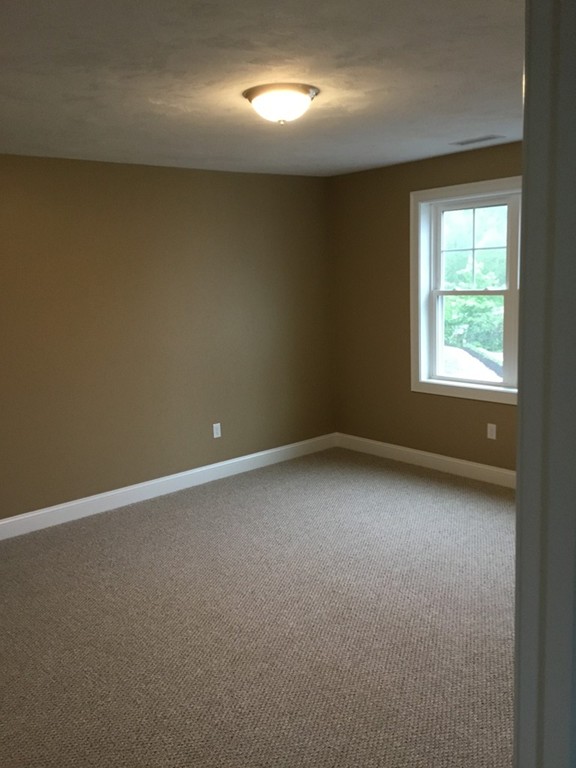 87 A Maple Avenue, Unit 87A Rutland, MA 01543 - Photo 12 of 19 Gallery Image 12