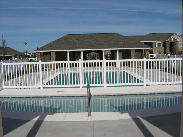 450 Park Avenue, Unit 304 Foley, AL 36535 - Photo 3 of 15