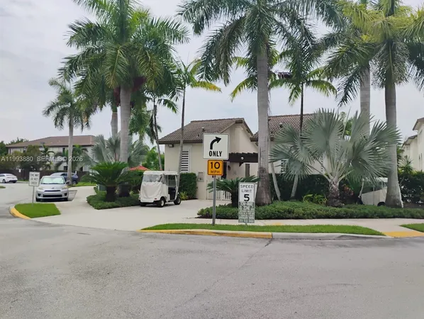 $2,800 | 11401 Northwest 89th Street, Unit 220, Doral, FL 33178