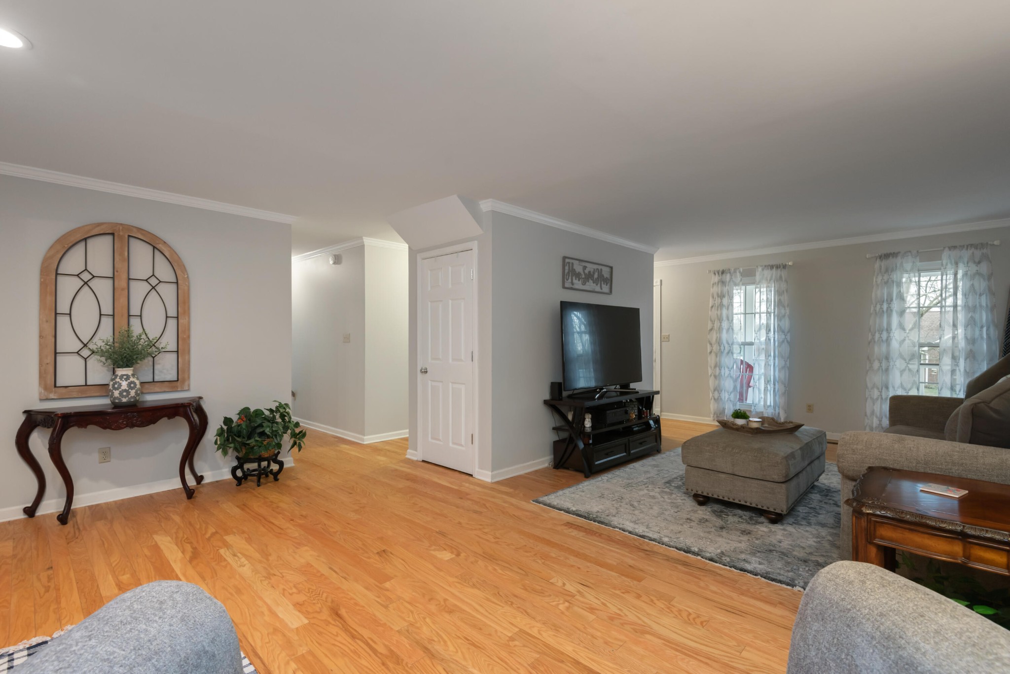 1301 Wenlock Road Knoxville, TN 37922 - Photo 6 of 38 Gallery Image 6