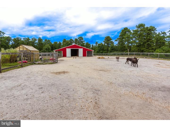 705 Sooy Place Road Vincentown, NJ 08088 - Photo 23 of 25 Barn