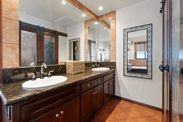 $1,259,000 | 1144 Bellvine Trail, El Cajon, CA 92019