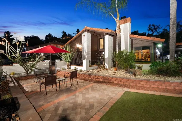 $1,259,000 | 1144 Bellvine Trail, El Cajon, CA 92019