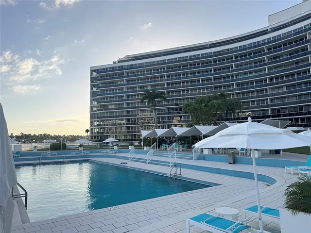$239,000 | 900 Bay Drive, Unit 513, Miami Beach, FL 33141