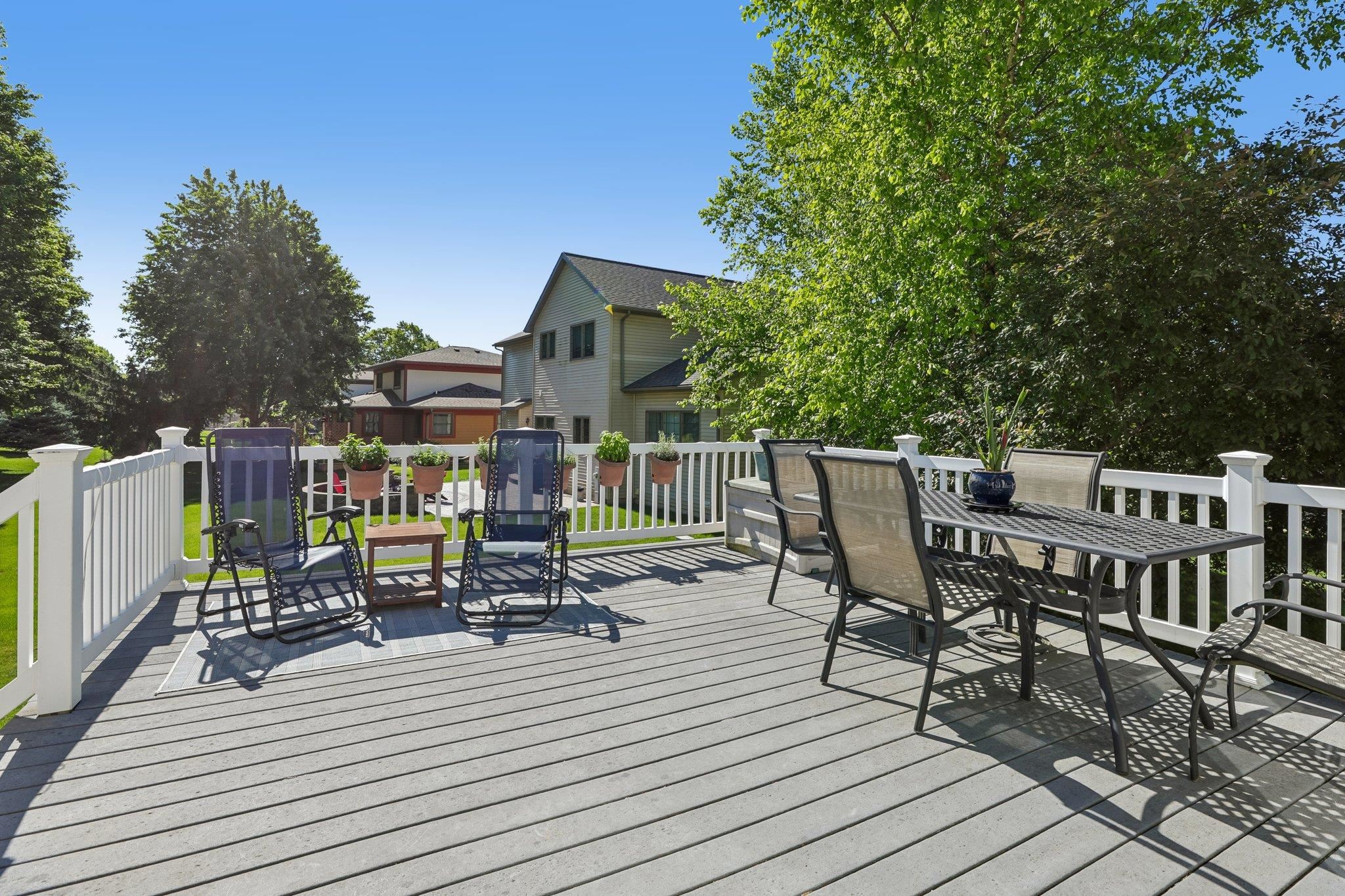 913 Countryside Crossing Waunakee, WI 53597 - Photo 44 of 67