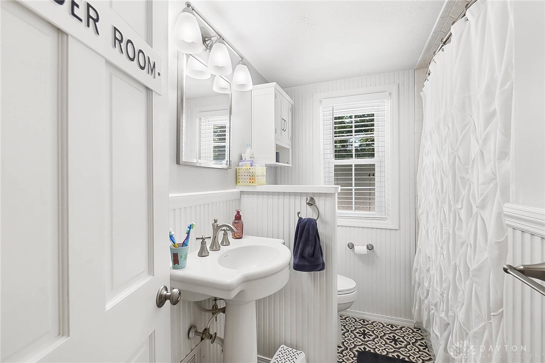 3325 Ridgeway Road Dayton, OH 45419 - Photo 17 of 40 Gallery Image 17