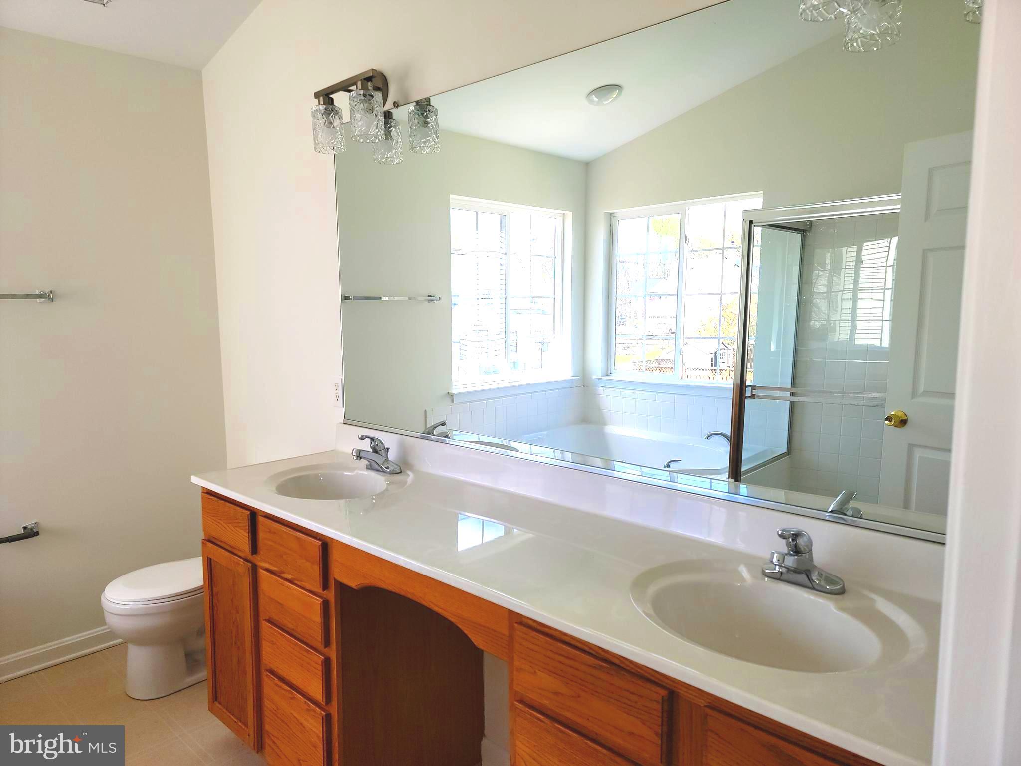3437 Tewkesbury Road Abingdon, MD 21009 - Photo 21 of 38 MASTER BATH W/ DOUBLE SINKS