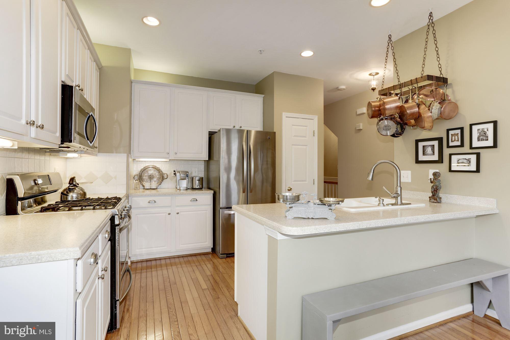711 Gaither Road Rockville, MD 20850 - Photo 15 of 30 Kitchen