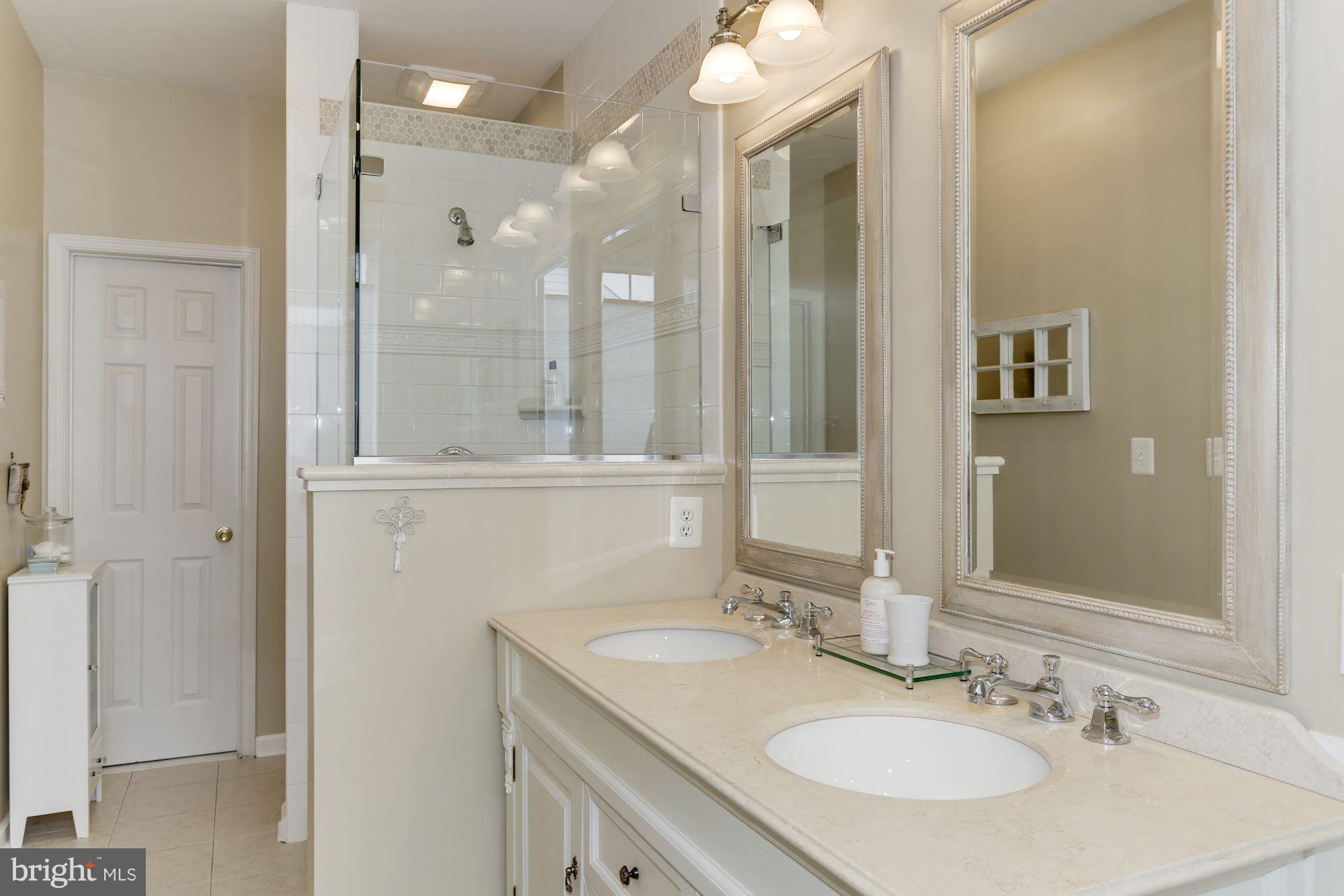 711 Gaither Road Rockville, MD 20850 - Photo 23 of 30 Bath (Master)