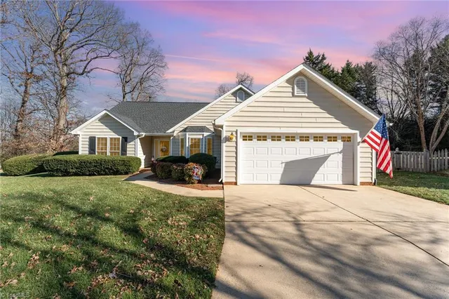 $360,000 | 14 Montford Court, Greensboro, NC 27455