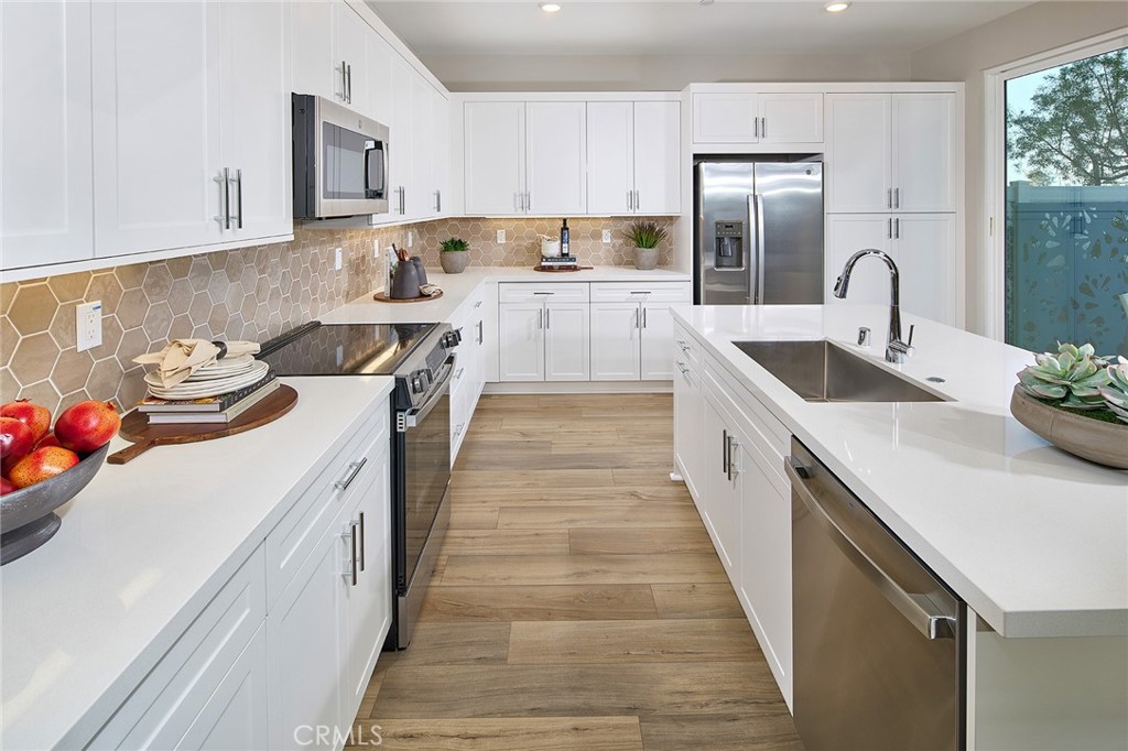 12668 Rosemount Road Eastvale, CA 92880 - Photo 6 of 33 *Model in reference only*
