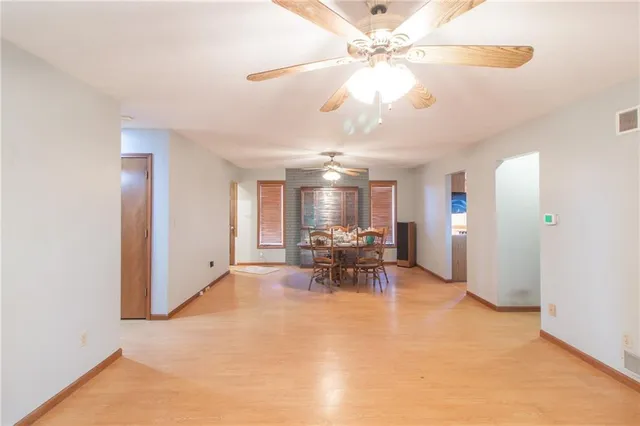 $289,900 | 831 Southwest 500th Road, Holden, MO 64040