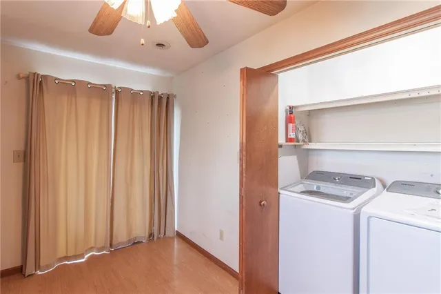 $289,900 | 831 Southwest 500th Road, Holden, MO 64040