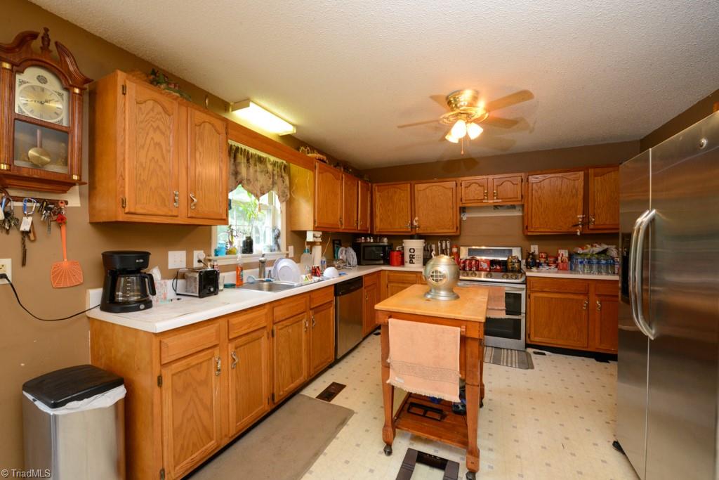3222 Creek Ridge Road Greensboro, NC 27407 - Photo 16 of 30 Gallery Image 16